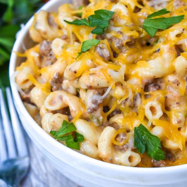 Instant Pot Cheeseburger Macaroni - 4 Sons 'R' Us