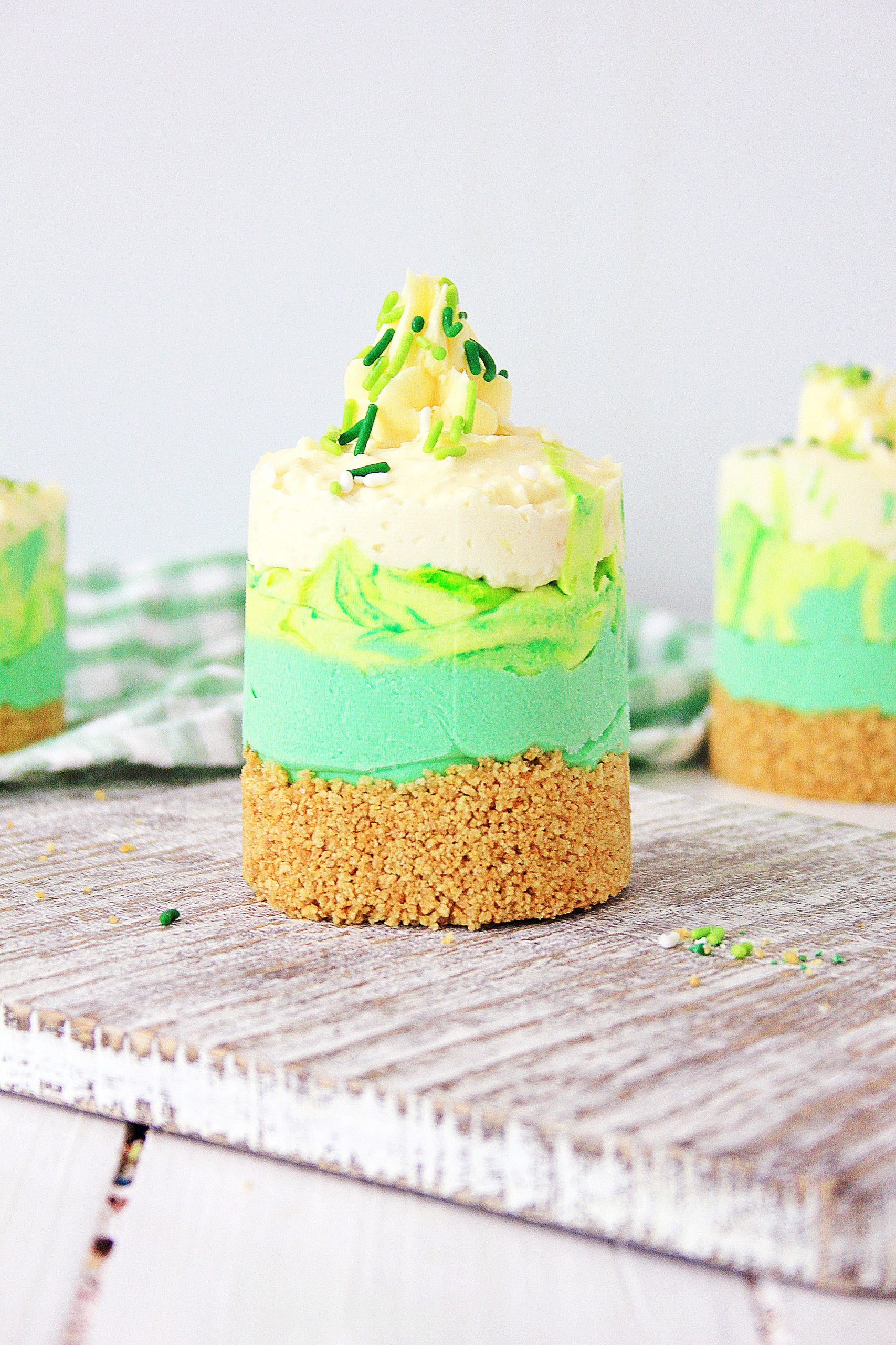 Saint Patrick's Day Mini Cheesecakes 4 Sons 'R' Us