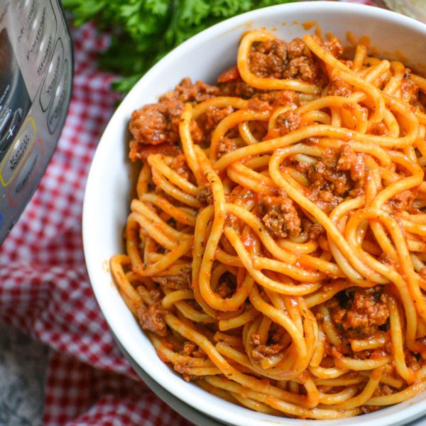 Instant Pot Spaghetti - 4 Sons 'R' Us