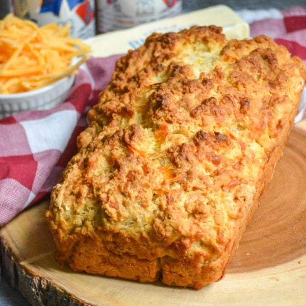 Cheesy Beer Bread - 4 Sons 'R' Us