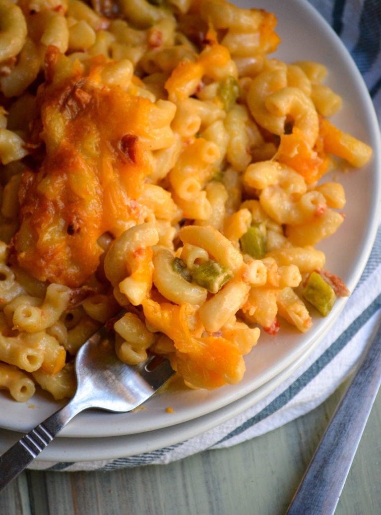 Pimento Cheese Macaroni & Cheese - 4 Sons 'R' Us