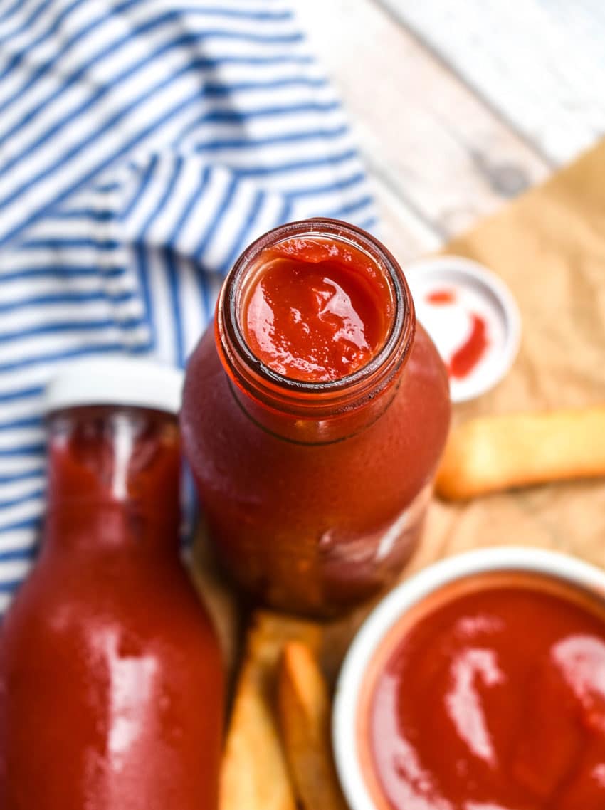 easy homemade ketchup in a glass bottle