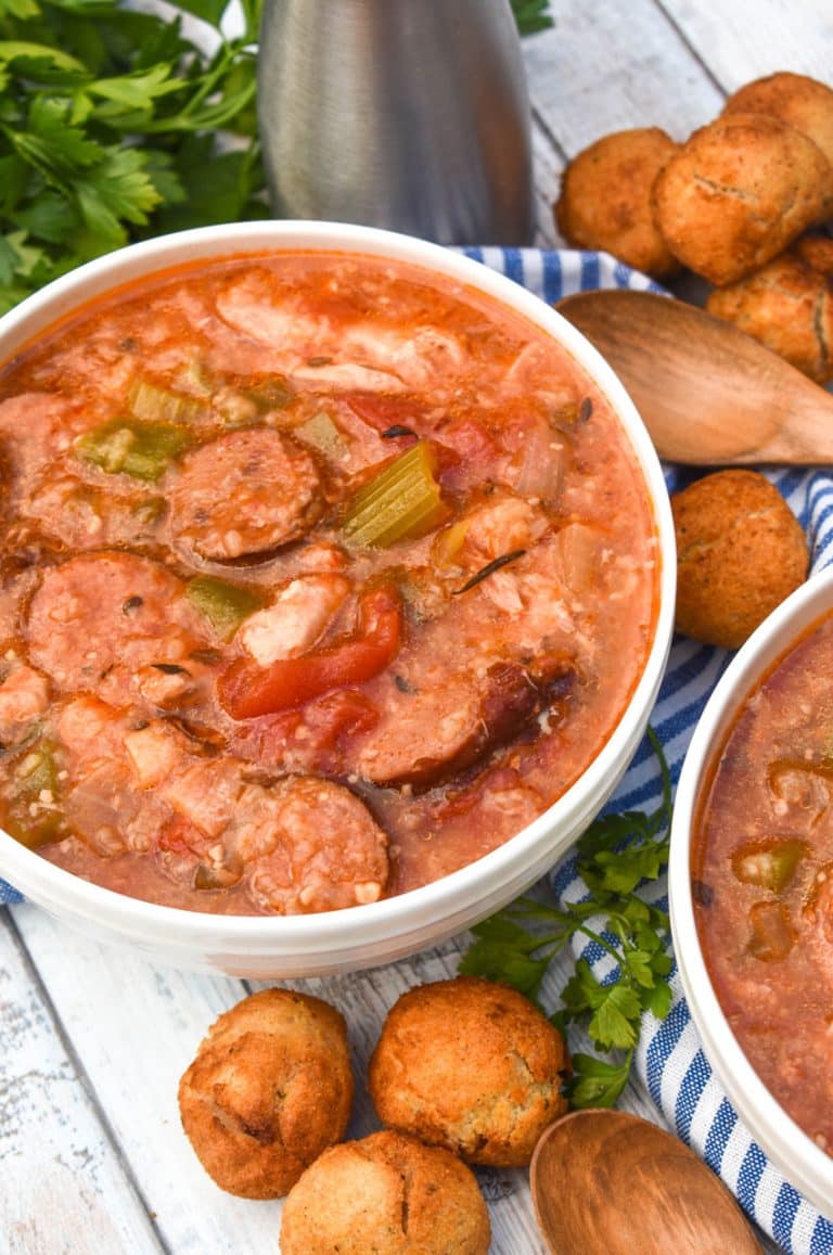 slow cooker chicken gumbo in two white bowls