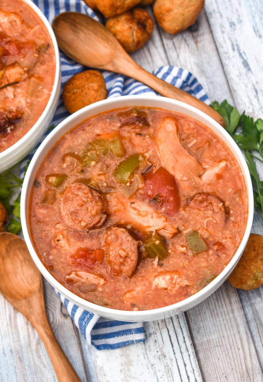 slow cooker chicken gumbo in two white bowls