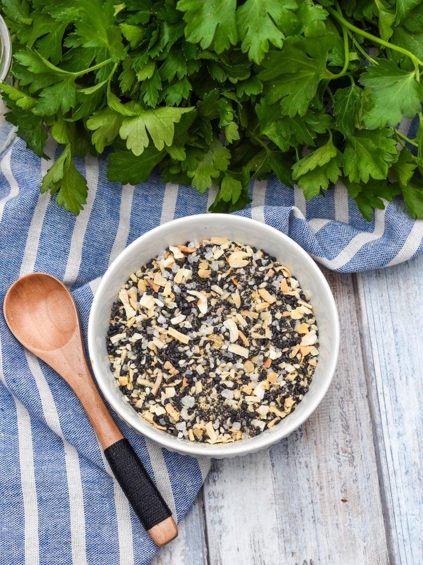 homemade everything bagel seasoning in a small white bowl